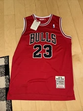 Michael Jordan Mitchell & Ness Jersey • 1997-1998 • Hardwood Classics • Size XL