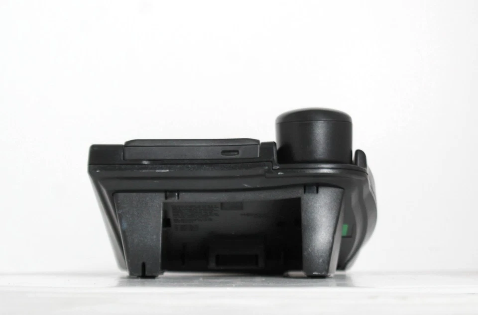 Lote de 10 teléfonos de oficina Nortel T7208 NT8B26 - negros - IP con teléfonos y soportes Foto 2 de 4