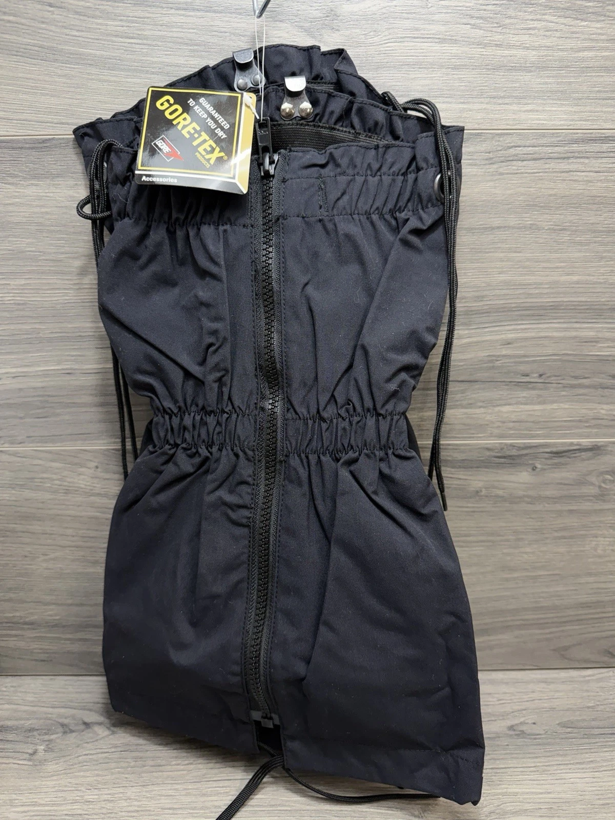 Cabela's GORE-TEX Leg Gaiters Black New With Tags Outdoor Hunting Fishing
Opens in a new window or t