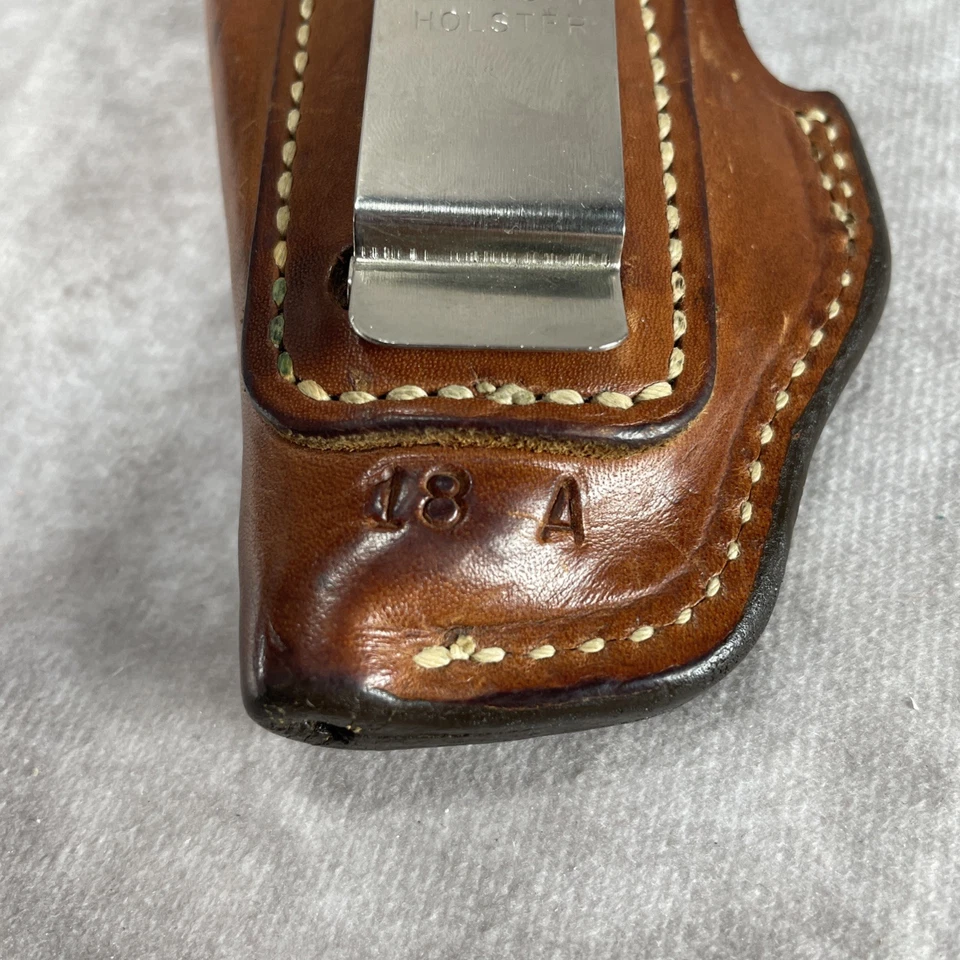 Vtg Bianchi 18A Right Leather Clip On Holster fits Beretta 950BS Jetfire, Minx - Image 4 of 4