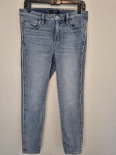 Lauren Ralph Lauren Women's Skinny Light Wash Blue Denim Jeans 5-Pocket