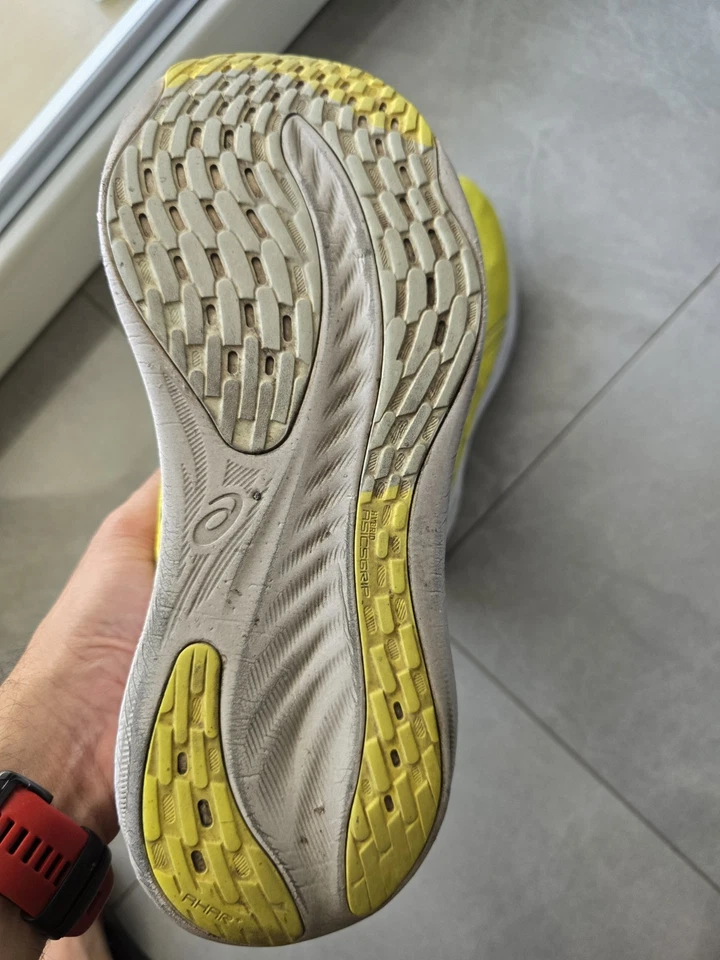 asics gel nimbus 26 uomo 47  - Immagine 3 di 4