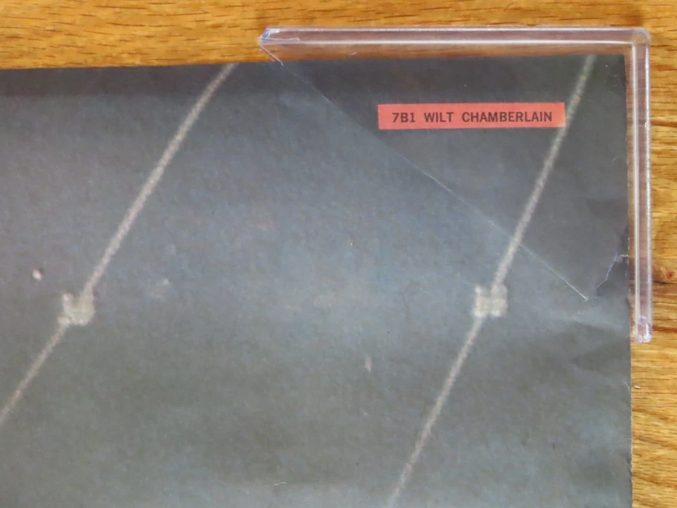 Rare Original 1970 WILT CHAMBERLAIN LOS ANGELES LAKERS SPORTS ILLUSTRATED Poster - Image 3 of 4