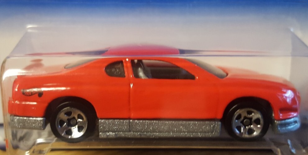 Hot Wheels Chevy Monte Carlo Concept Car Red 1:64 Scale Metal