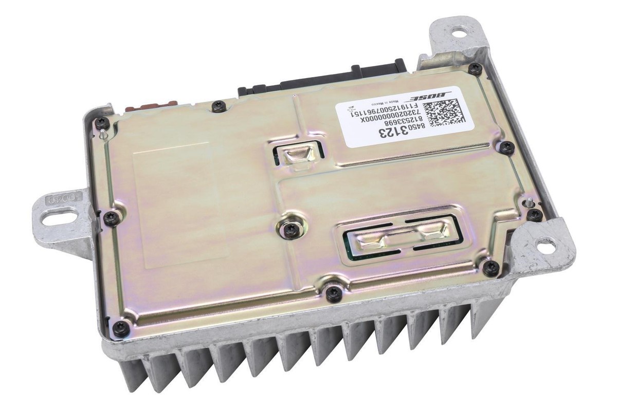 GM Radio Speaker Amplifier 84914042 | eBay