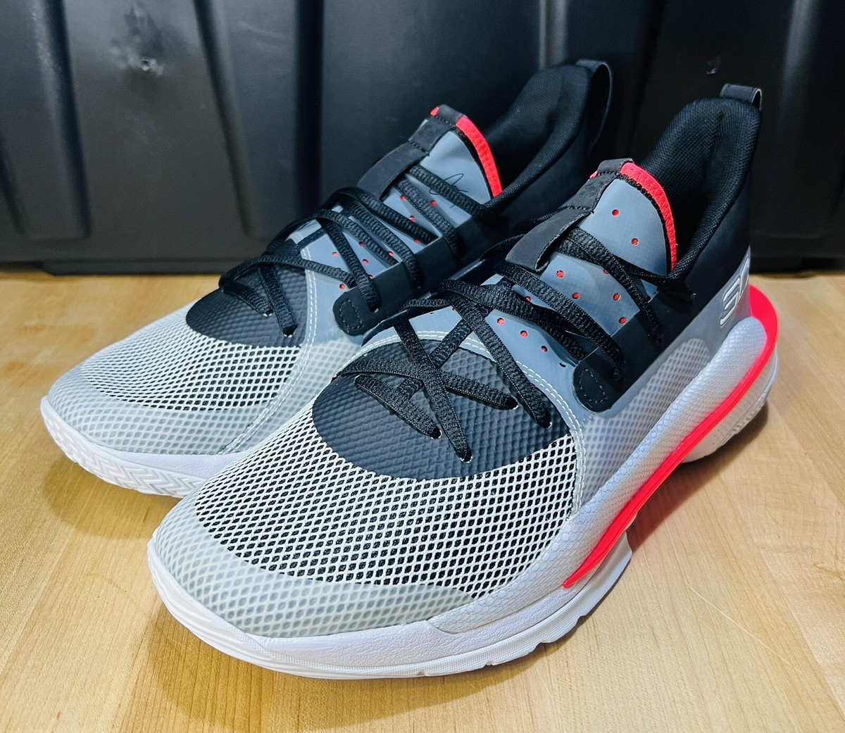Under Armour Curry 7 UNDRTD 2019 Black Gray 3021258-100 Men Size 12.5 NEW Under Armour Curry 7 UNDRTD White Black Gray Sneakers  main image 4