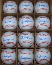 Rollie Fingers Cards, Rookie Card and Autographed Memorabilia Guide 35