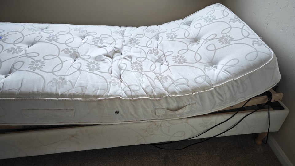 Restwell Adjustable Bed And Mattress Must Go By End October Or Will Be
