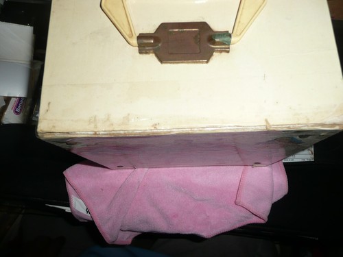 Vintage 45 Record Supercase case holder w/ 40 old mystery records - Imagen 3 de 6