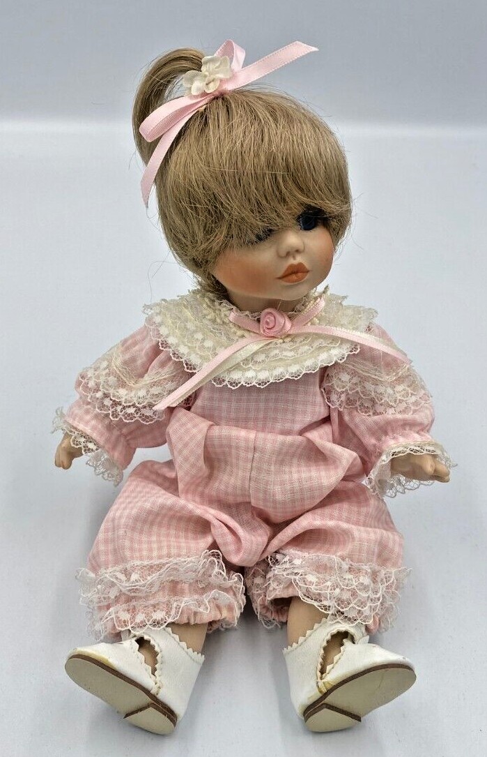 Franklin Mint Heirlooms New Original by Maryse Nicole Peanut 9