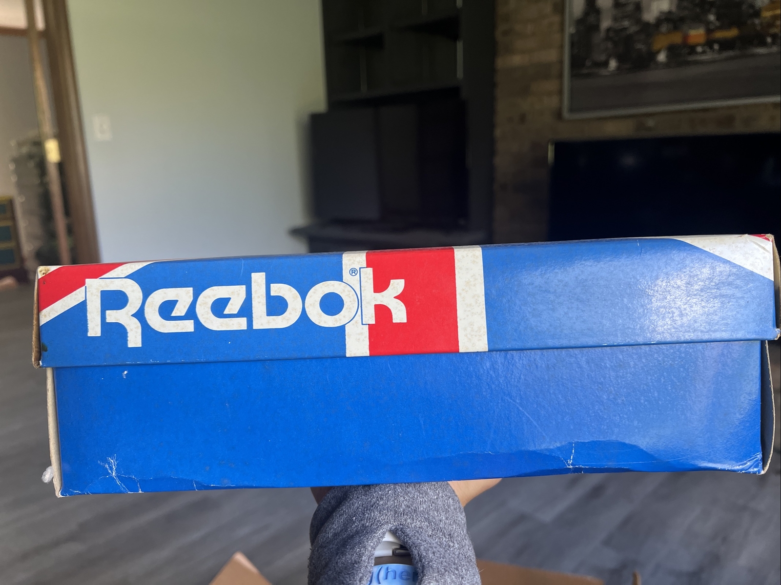 reebok shoe box