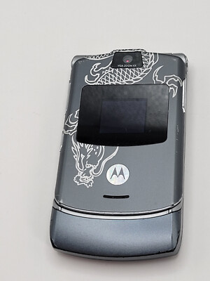 Vintage Retro  Motorola RAZR V3 Miami Ink Dragon Tattoo Very Rare Flip Phone