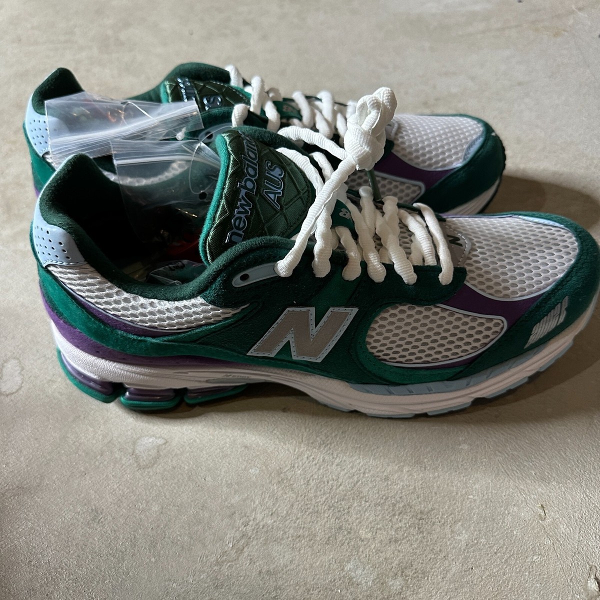 New Balance 2002RA 28.5㎝ Amazon.com | 2002R | Fashion Sneakers