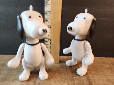 Peanuts vintage rare plastic Snoopy figure 1960s poseable lot of 2