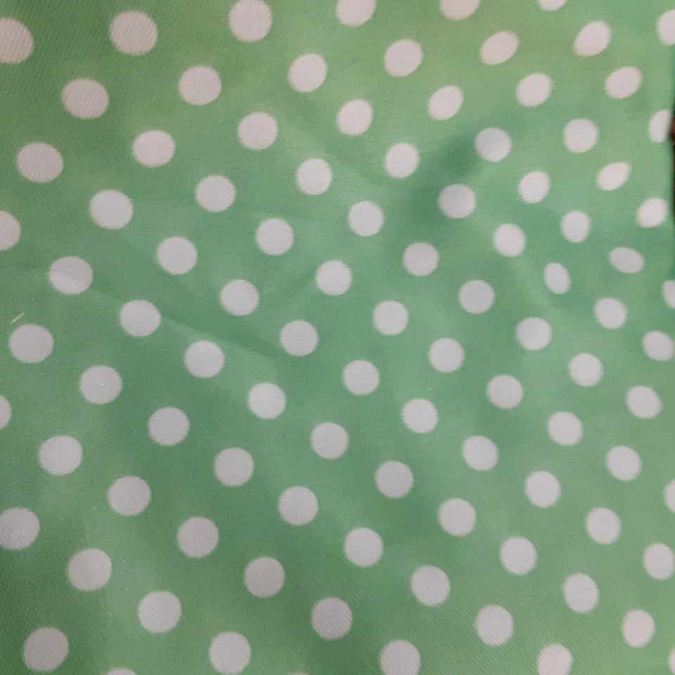 Tejido de punto vintage de peso medio verde con lunares blancos Foto 2 de 2