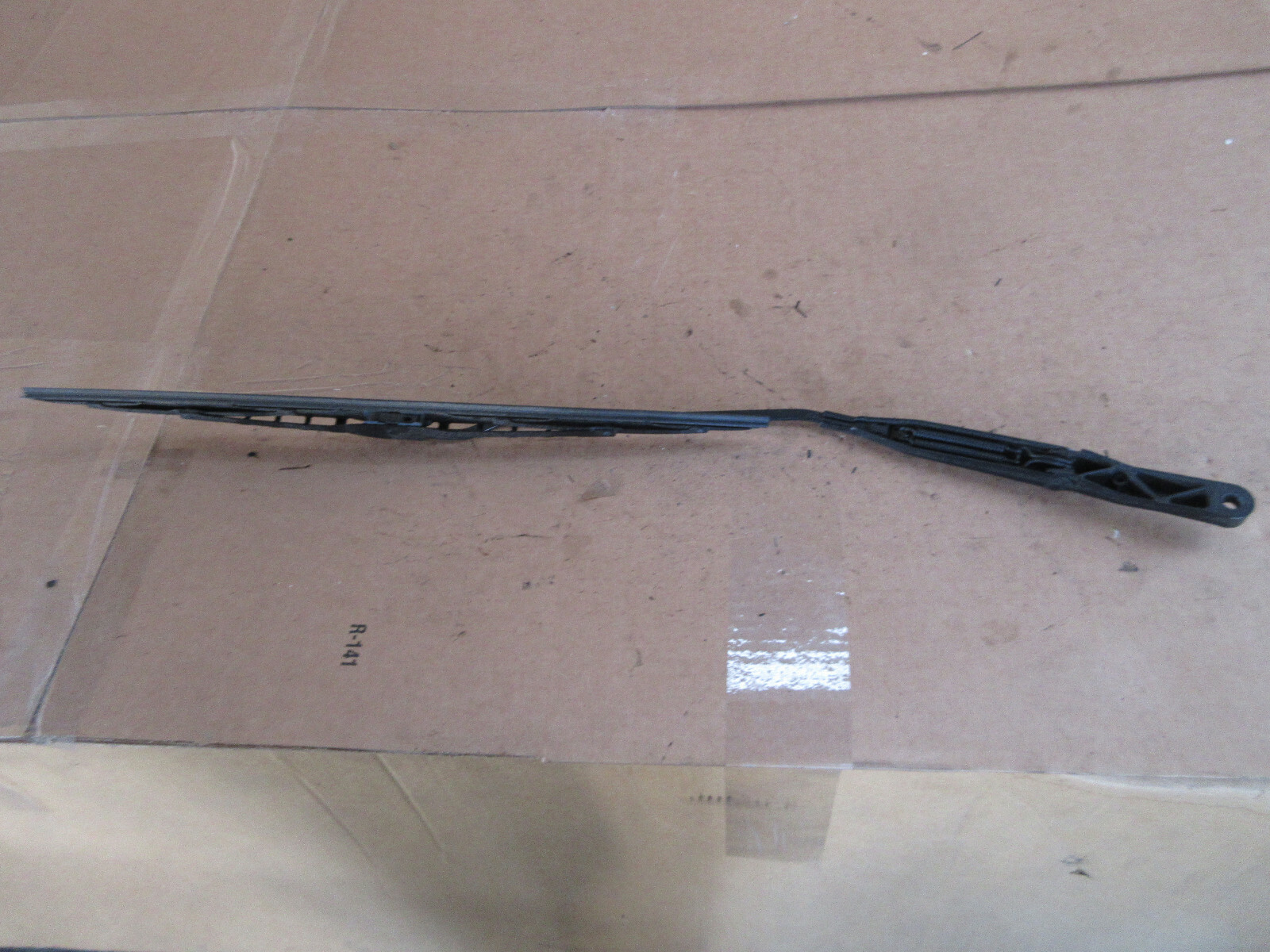 Ferrari 360, 430  RH Windshield Wiper Arm - P/N 65409300