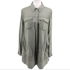Women's Holding Horses Gray Hidden Button-Down Long Sleeve Spread Collar Blou...