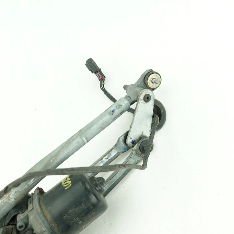 2004 2005 2006 2007 2008 09 Colorado Canyon Windshield Wiper Motor Transmission - Image 4 of 4