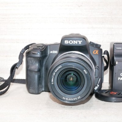 Sony Alpha DSLR-A200 10.2MP Digital SLR Camera - Black (Kit w/ DT