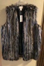 Chico's Vest Faux Fur Open Front Womens Size 2 US L Animal Print Artsy Soft