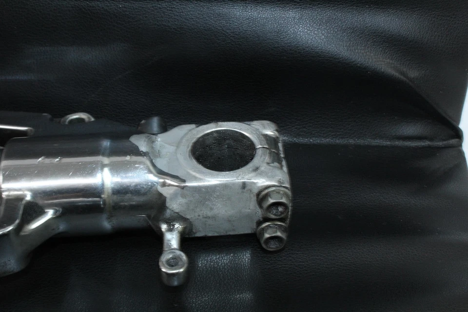 01-07 Suspensión horquillas delanteras cromadas Suzuki GSX1300R Hayabusa Busa Foto 3 de 4