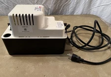 Dayton 45LW07 Condensate Pump, 120V, 1/2 gallon tank, float activated 1/16 hp