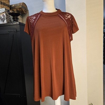Torrid NWT womens rust short flutter sleeve  tunic top  Plus Size 3 =3