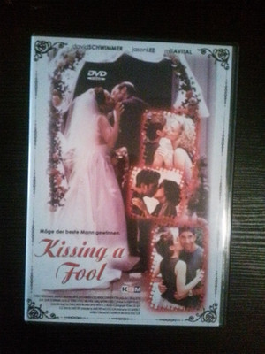Kissing a fool DVD