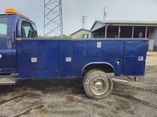 Reading Utility Service Truck Body Bed 132 X 94 Side Storage With Liftgate Reading Utility Service Truck Body Bed 132 X 94 Side Storage With Liftgate