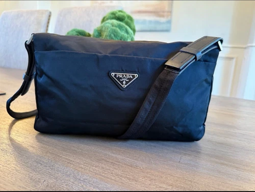 Sac à bandoulière Prada en nylon