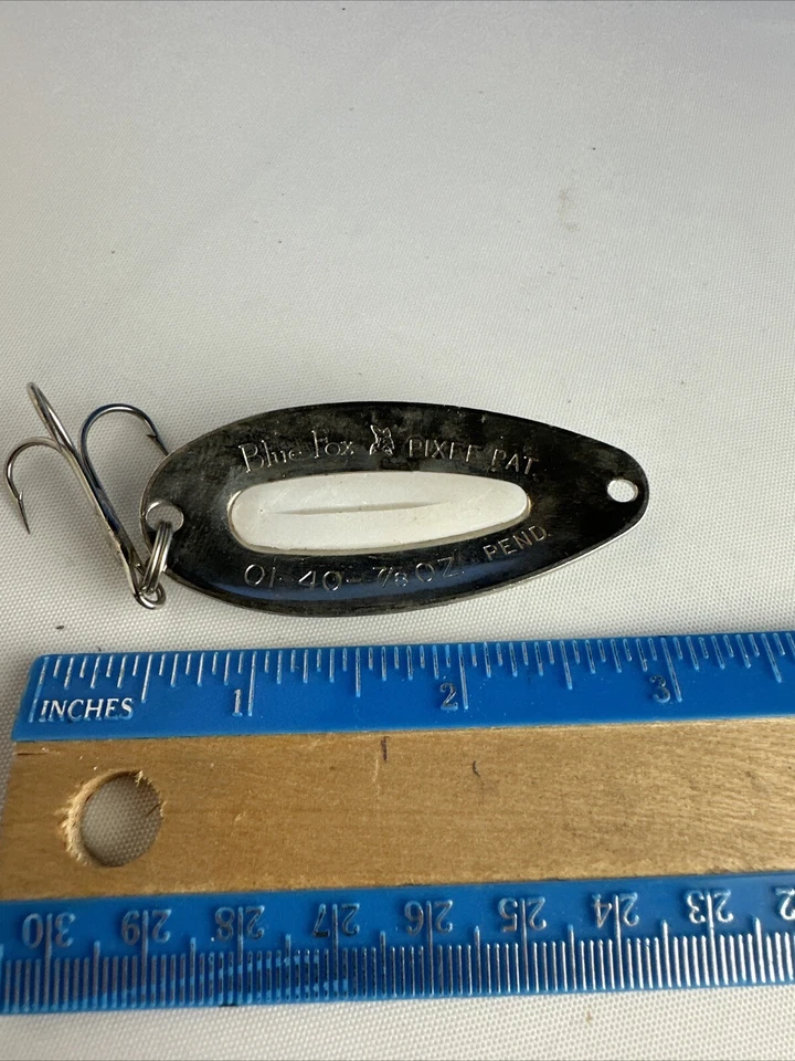 Señuelo de pesca vintage Blue Fox Pixee plateado/verde 2 1/2" cuchara oscilante 7/8 Foto 3 de 4