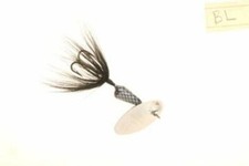 Wordens 454-BL Vibric Rooster Tail Dressed Spinner, 1/8 oz, Black