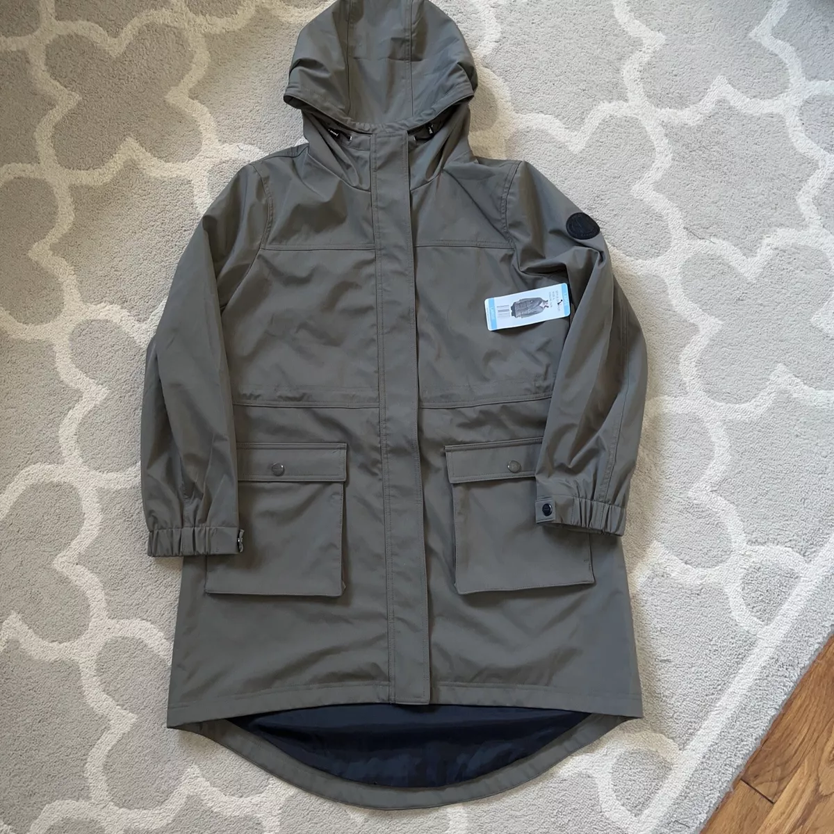 DKNY Women s Water Resistant Hooded Long Line Parka Jacket Adjustable Waist New