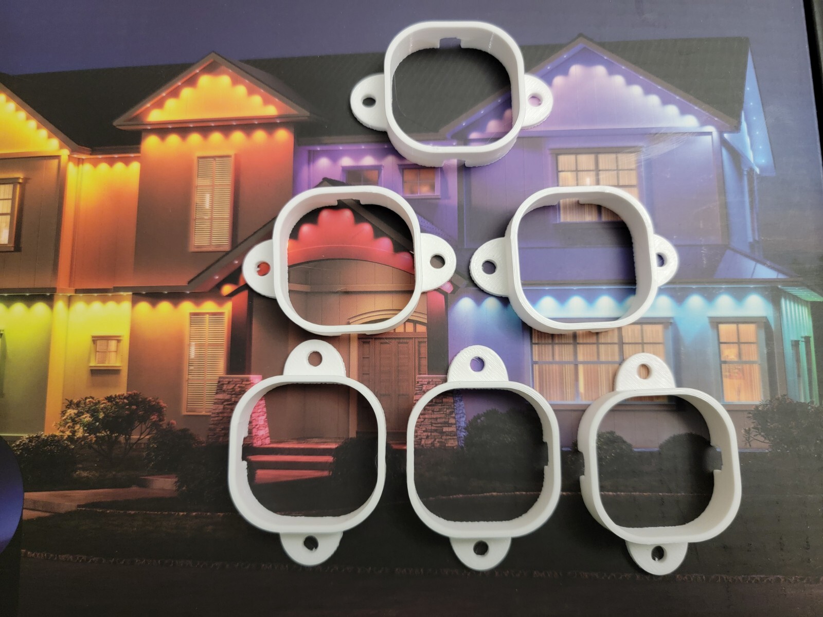 Govee Pro Series 100ft Permanent Outdoor Lights Mounting Bracket White