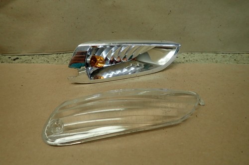 Aprilia SR50 2012 luz indicadora de señal de giro delantera con lente - Imagen 3 de 9