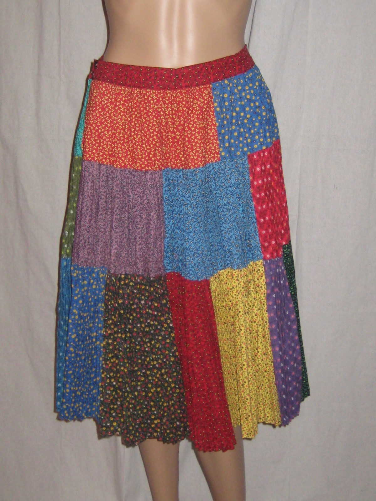 Vintage 1950s Cottage Core Circle Skirt Patio Set Pat… Gem