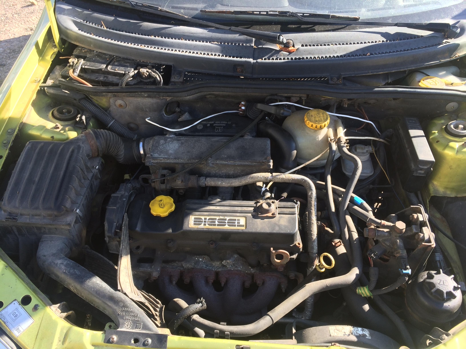 VAUXHALL CORSA B Speedometer 09051100010 90534389 121000km for  