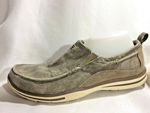 skechers drigo taupe