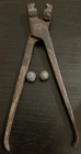 Antique Single Cavity Round Ball Iron Bullet Mold - Musket Balls - Civil War?