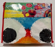 NEW Sesame Street Twin Sheet Set 2012 200 Thread Count Flat Fitted Pillowcase