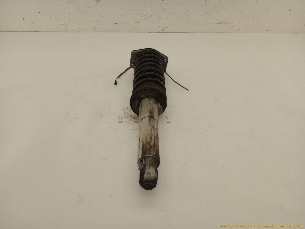 Maserati Quattroporte M139 Passenger Right Rear Strut With Shock Fits 2003-2008