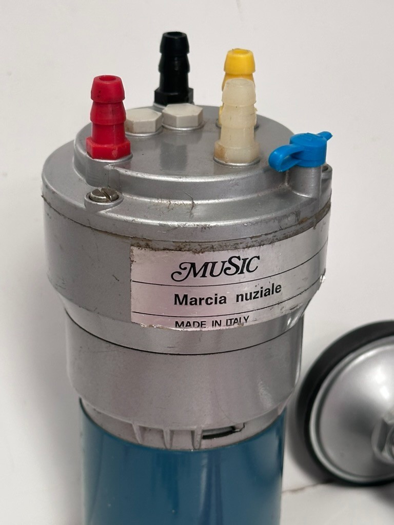 Maserati Musical Air Horn Musical 4 Pc Working Italy BMW MGB Marcia Nuziale