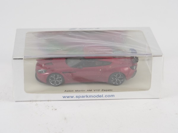 Spark 1/43 Aston Martin AM V12 Zagato Miniaturauto-image