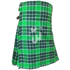 Custom-Made Traditional Tartan Kilt for Men with Classic Scottish Styling