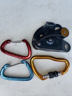 Petzl GRIGRI 1 Belay Device (Silver) used 3 Locks 4 Items Total