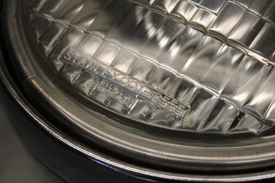 85-86 SUZUKI MADURA 1200 FARO ÚNICO FARO FARO LUZ BB691 Foto 2 de 4