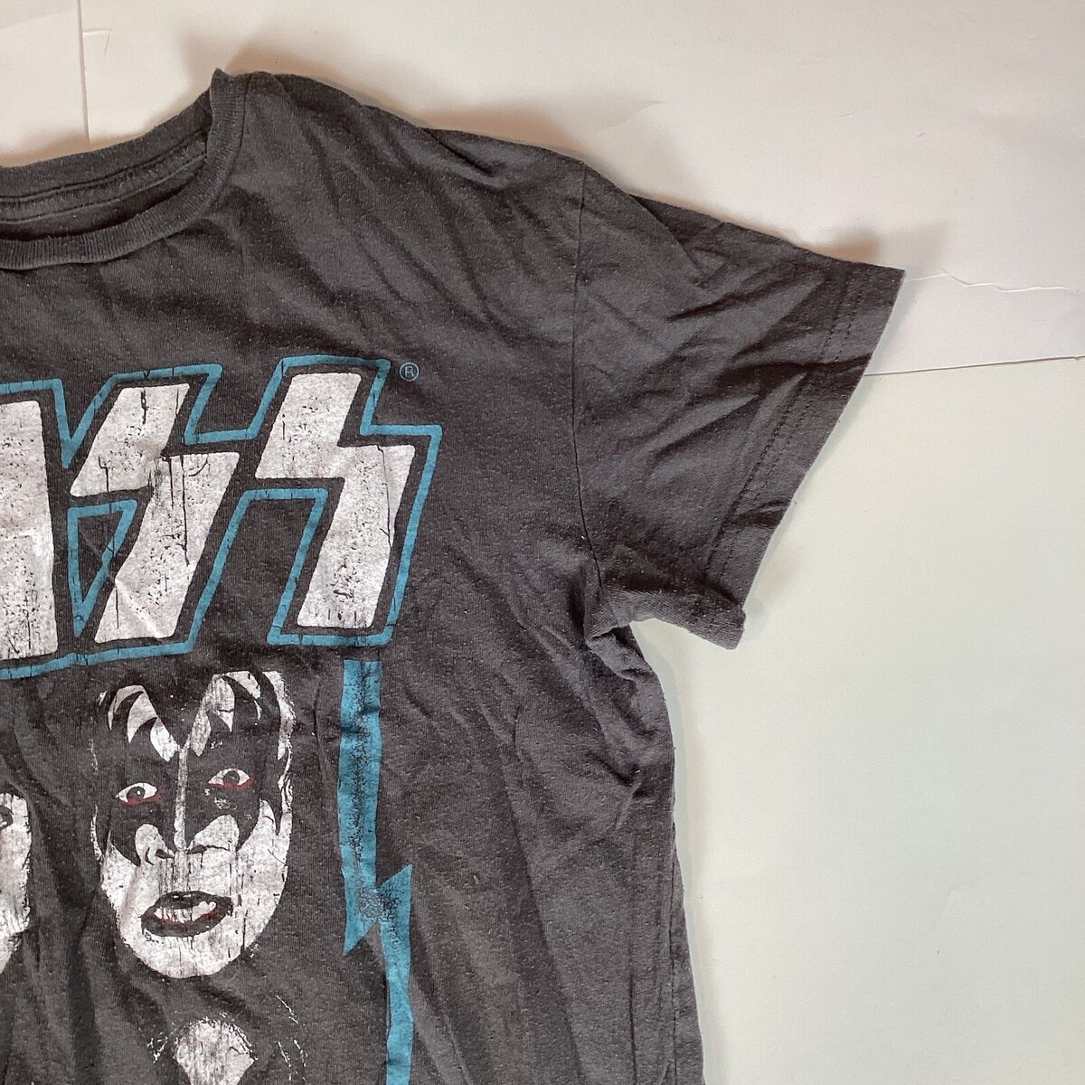 Kiss Womens Or Mens T Shirt Top Size XS Comfort Soft Casual Kiss Womens Or Mens T Shirt Top Size XS Comfort Soft Casual