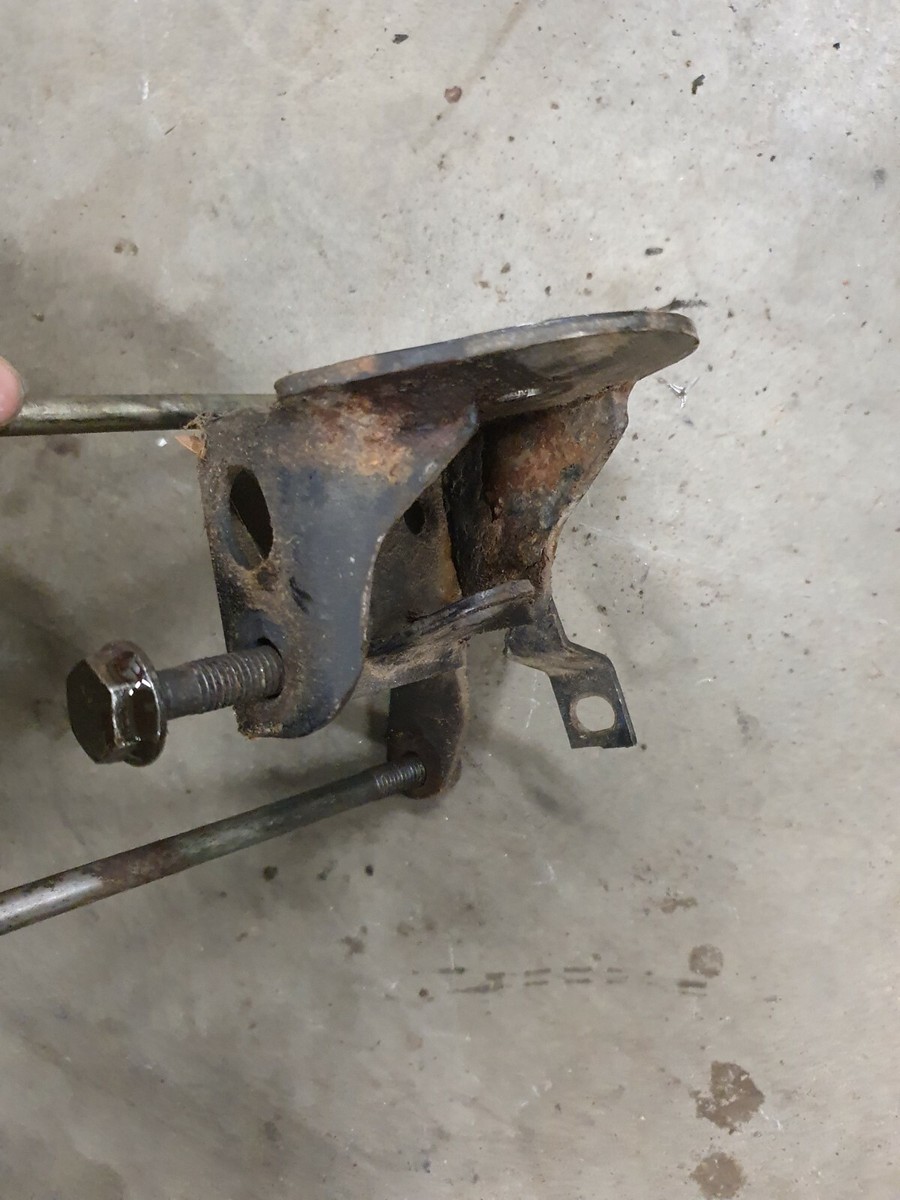 VW CORRADO 1.8 2.0 16V KR PL G60 FRONT ENGINE GEARBOX MOUNT 