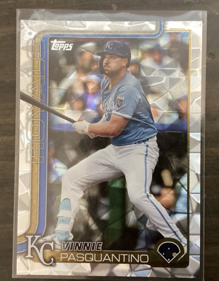 2025 Topps Series 1 Baseball Vinnie Pasquantino Diamante #349