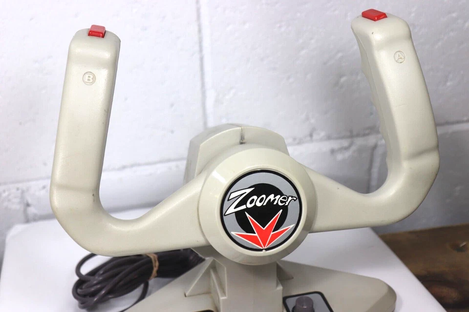 Nintendo Zoomer Flight Stick Game Controller Authentic Vintage NES BEESHU G4 - Image 2 of 4